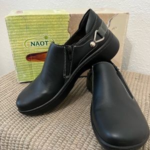 Naot “Nautilus” Leather